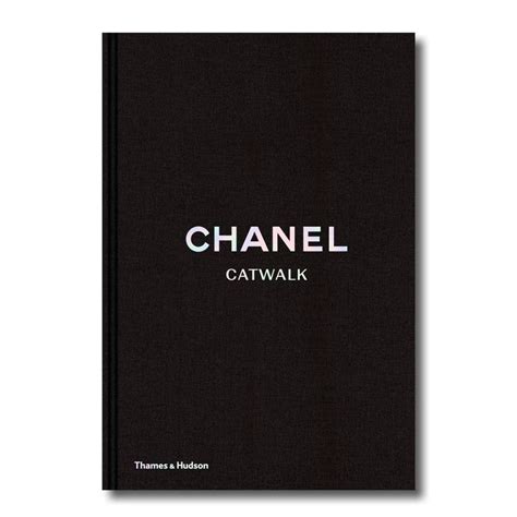 chanel booklet|chanel catwalk the complete collections.